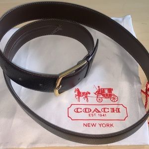 Coach men’s belt. 42-105